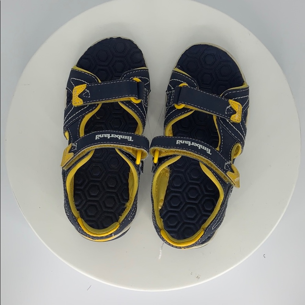 Timberland strap sandals for kids!
